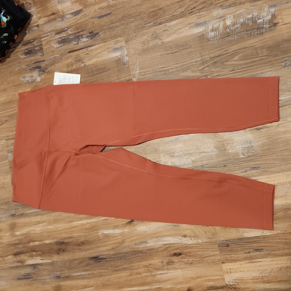 Lululemon wunder under HR FLux